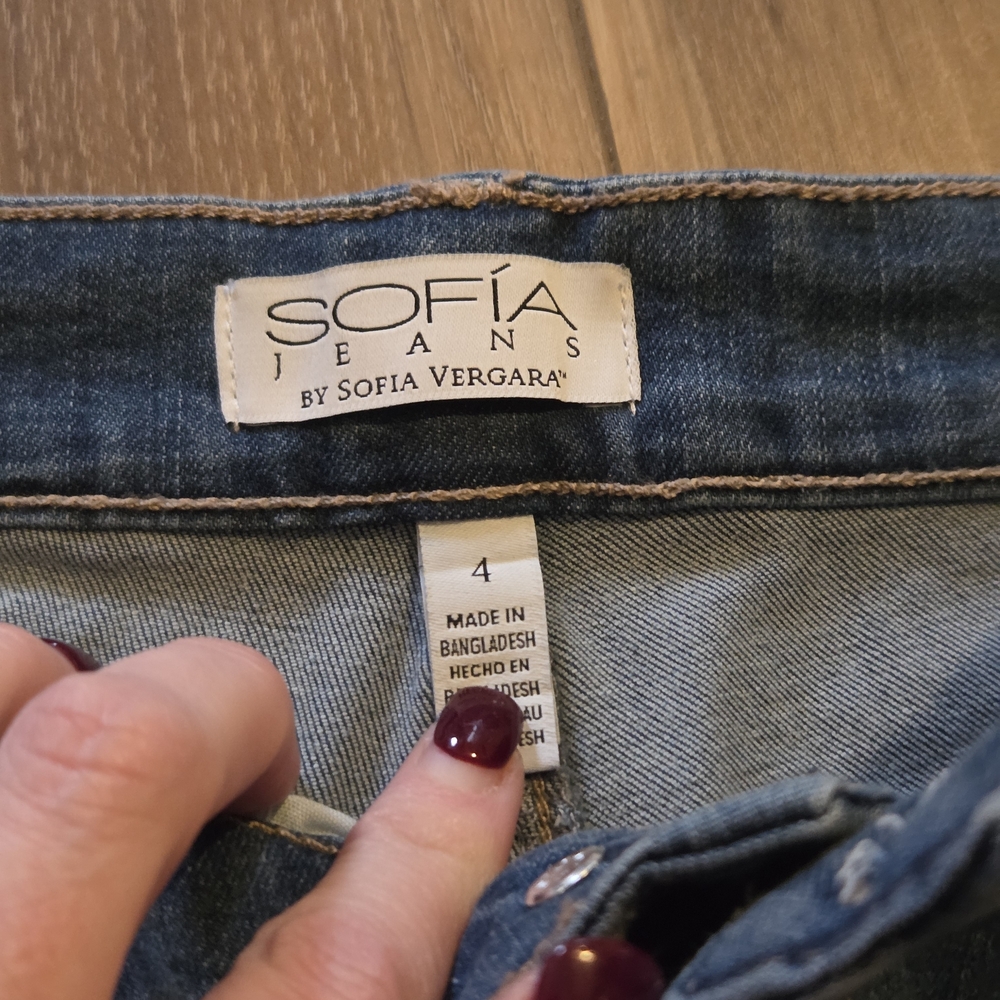 Sofia by Sofia Vergara Women's Rosa Curvy Ankle Skinny Blue Jeans - Picture 3 of 9